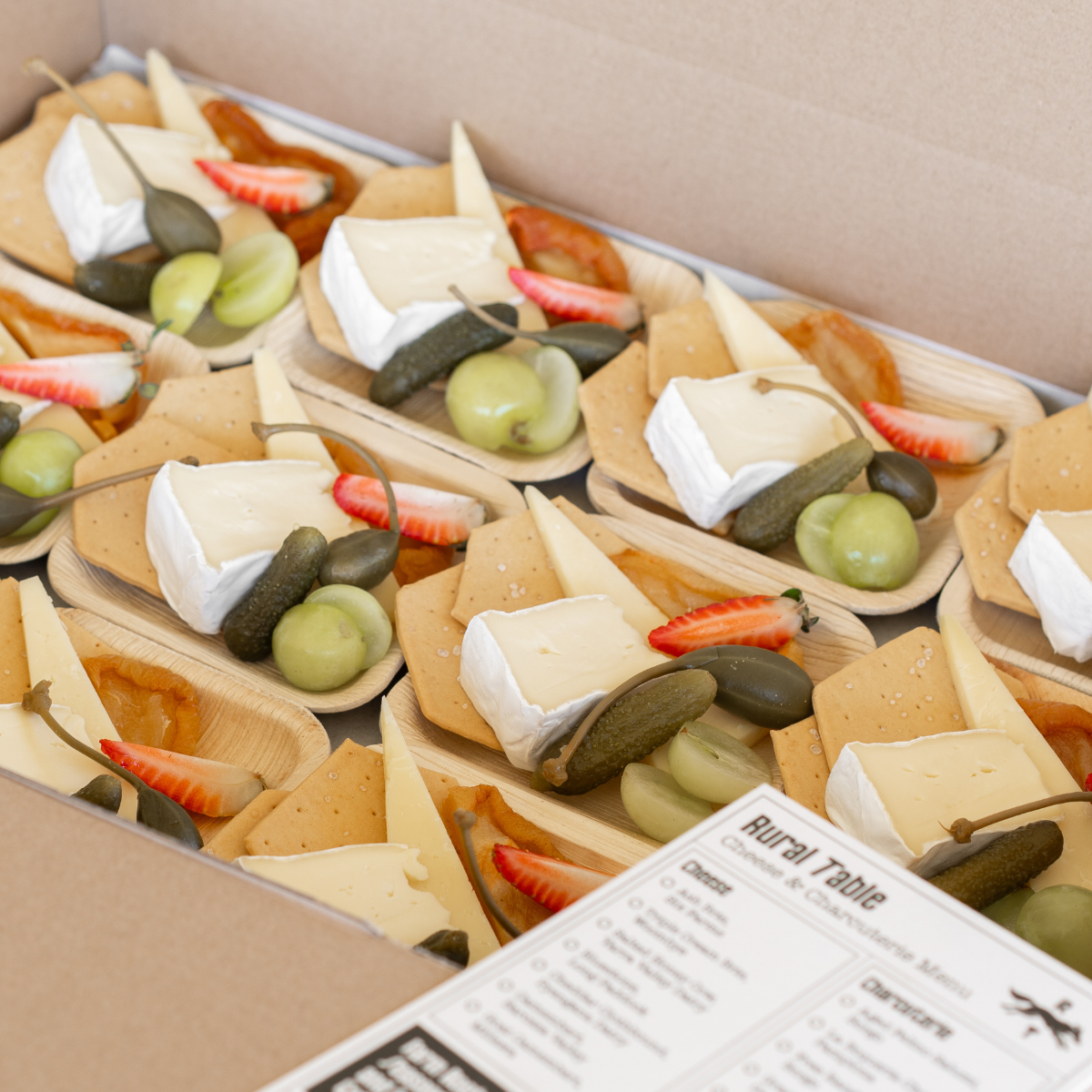 Canapés x12 full cheese